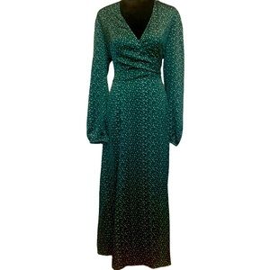 NWT Boohoo Polka Dot Balloon Sleeve Wrap Dress